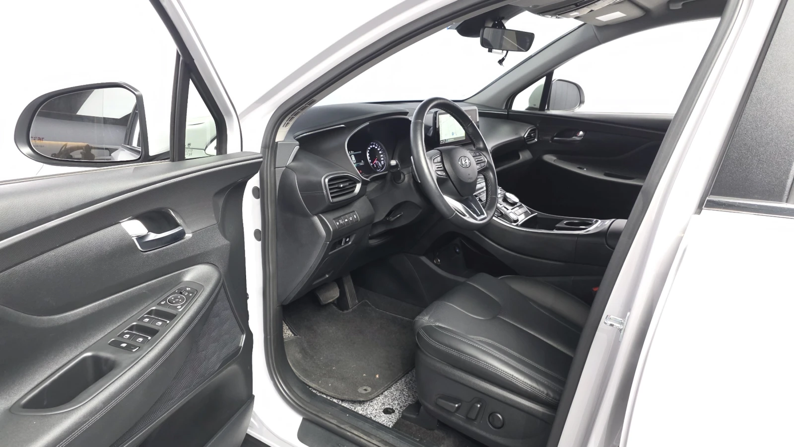 Hyundai Santa fe 2022* 4WD* EXCLUSIVE* ОБДУХ* КРАЙНА ЦЕНА, снимка 14 - Автомобили и джипове - 56059392