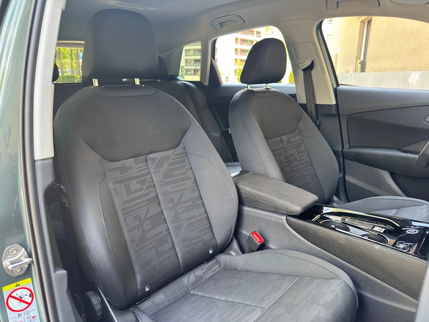 Audi Q3, снимка 10 - Автомобили и джипове - 56422147