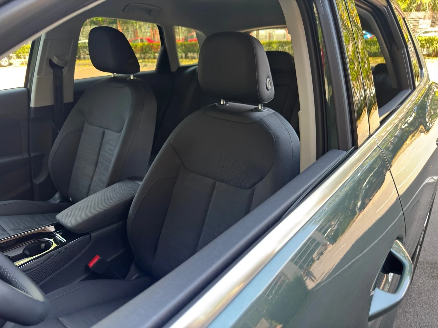 Audi Q3, снимка 4 - Автомобили и джипове - 56422147