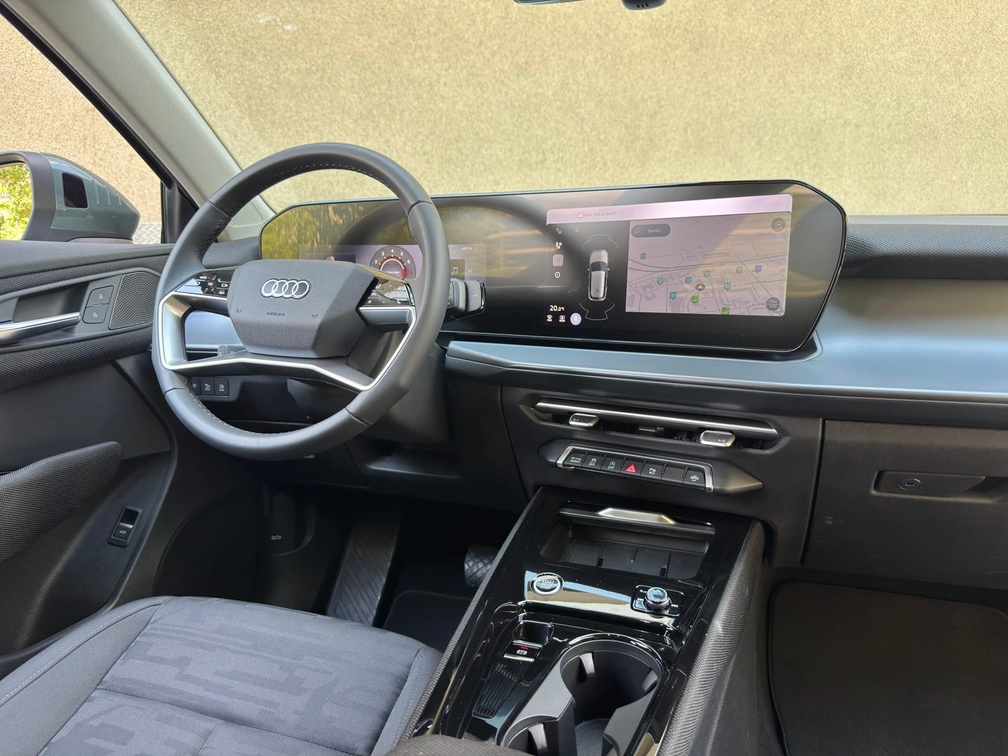 Audi Q3, снимка 9 - Автомобили и джипове - 56422147