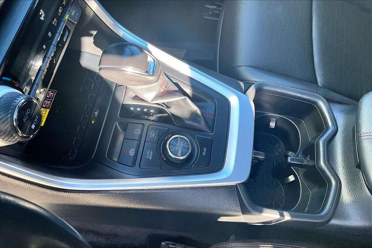 Toyota Rav4 RAV4 Prime/APPLE CARPLAY / ANDROID AUTO / ����� �� | Mobile.bg � ����������� 10