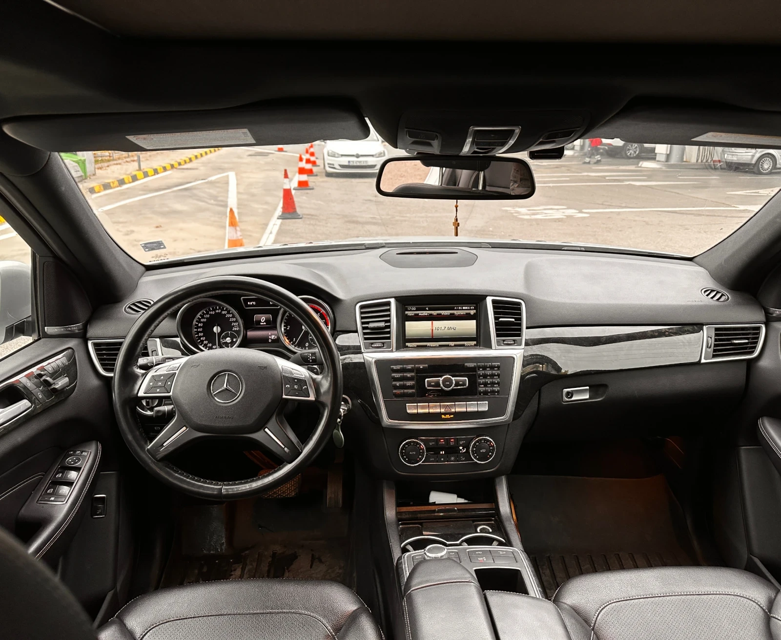 Mercedes-Benz ML 350 AMG line, снимка 8 - Автомобили и джипове - 56725307