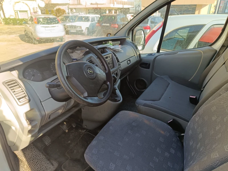 Opel Vivaro, снимка 6 - Бусове и автобуси - 48717428