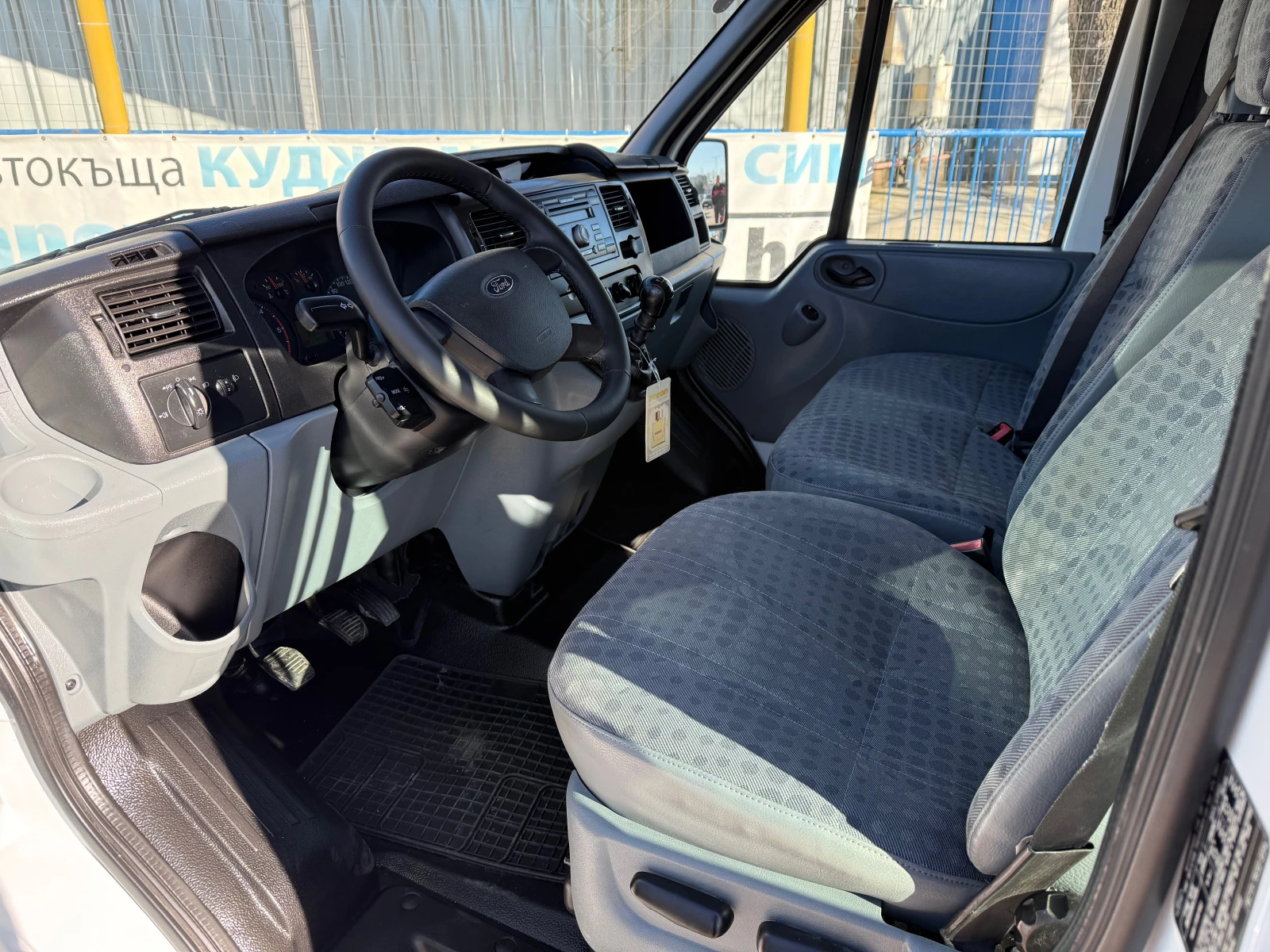 Ford Transit 2.2 TDCI  6 МЕСТА - изображение 10