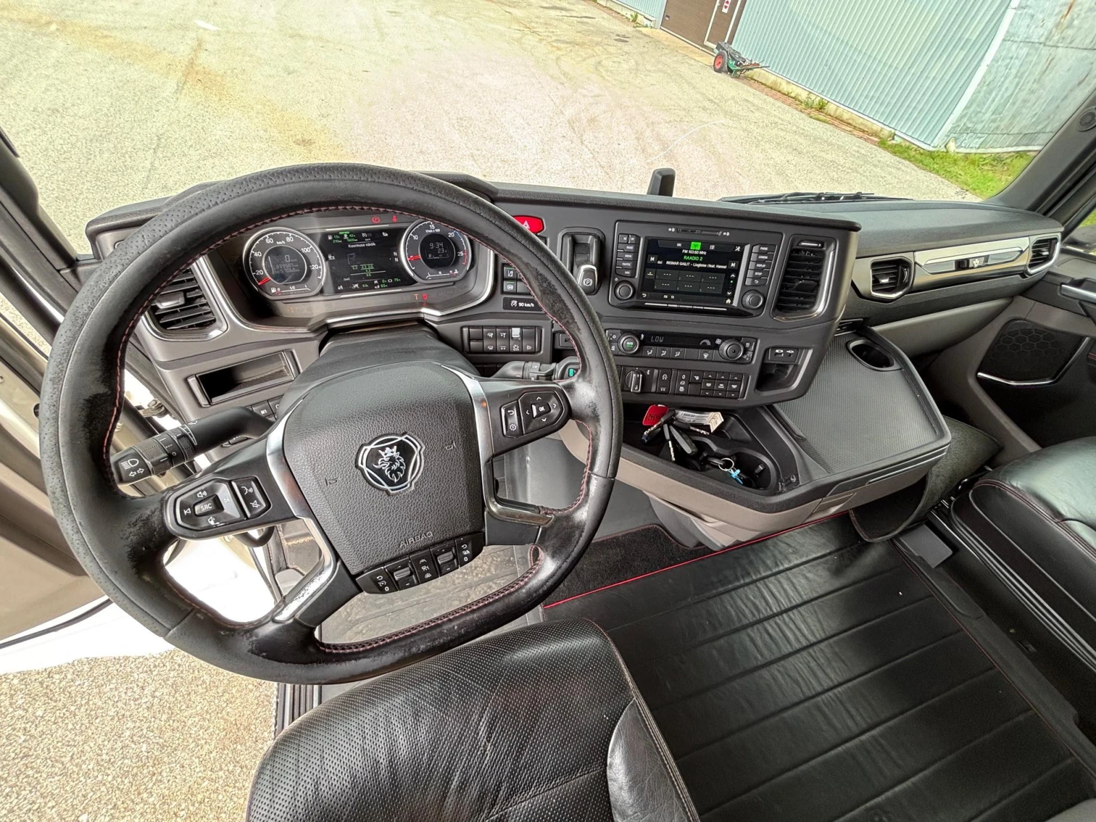 Scania S 520  - изображение 8