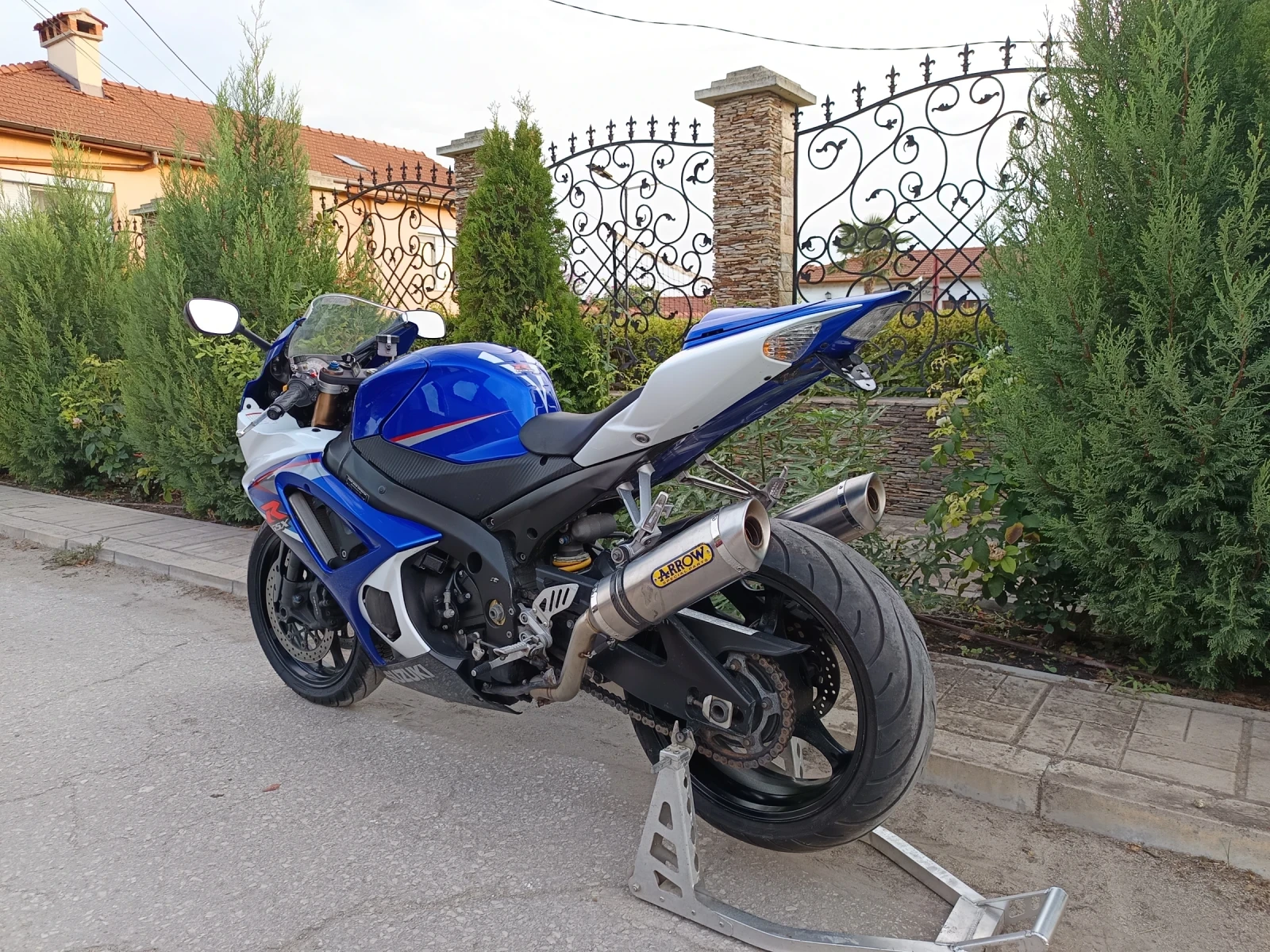 Suzuki Gsxr 1000 k8 - изображение 6