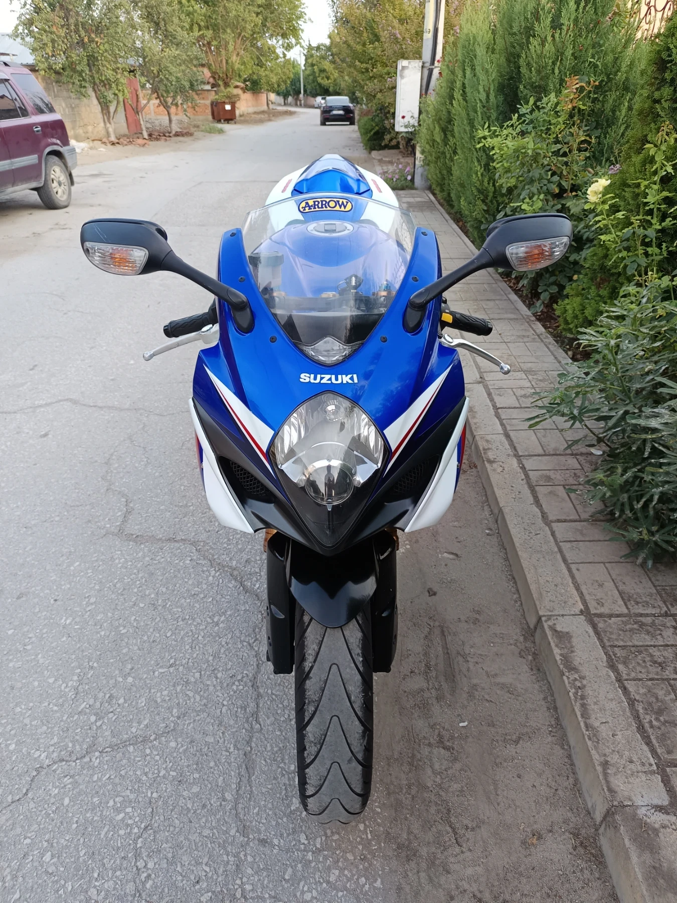 Suzuki Gsxr 1000 k8 - изображение 3