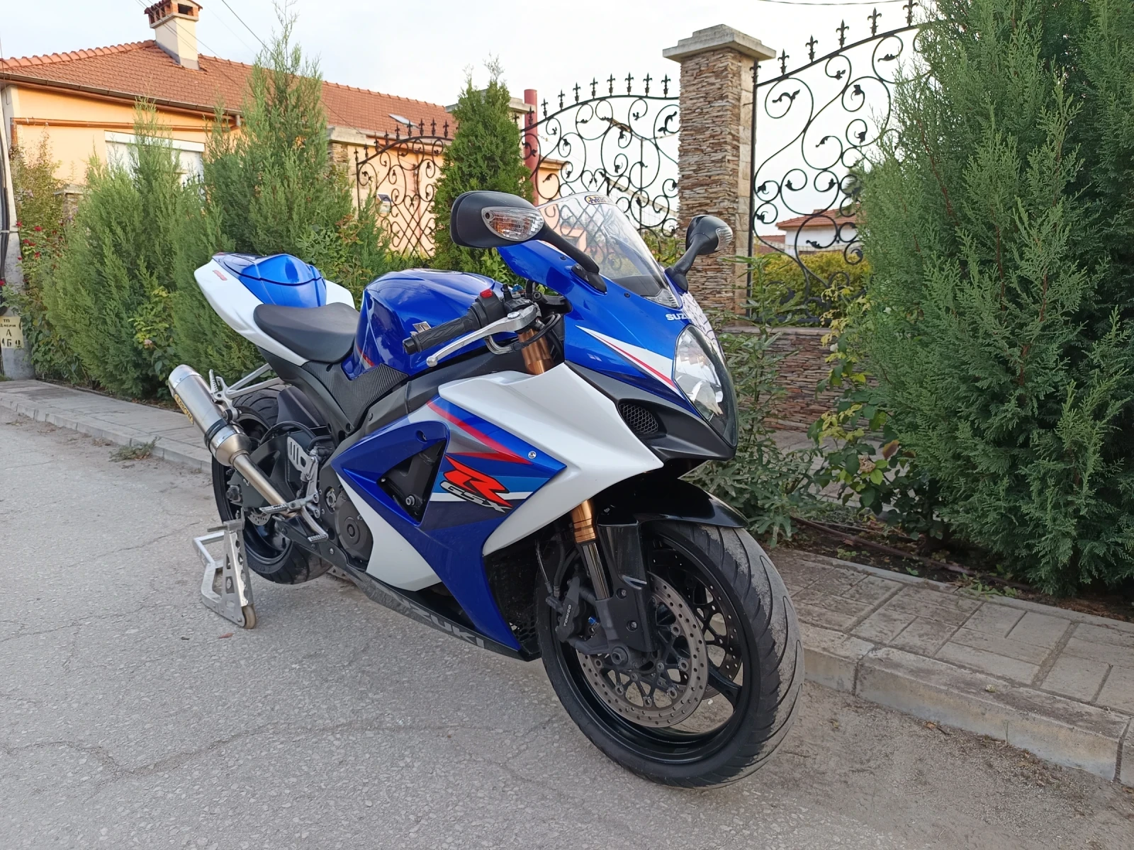 Suzuki Gsxr 1000 k8 - изображение 2