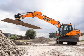 Багер Develon DX170W-7, снимка 6