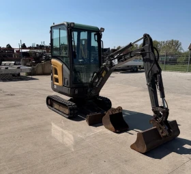 Багер Volvo EC18C, снимка 3