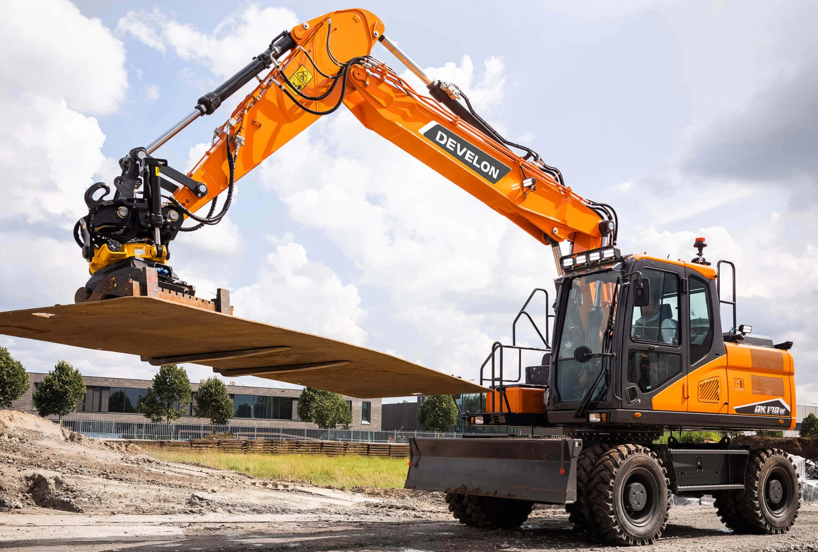  Develon DX170W-7 | Mobile.bg   1