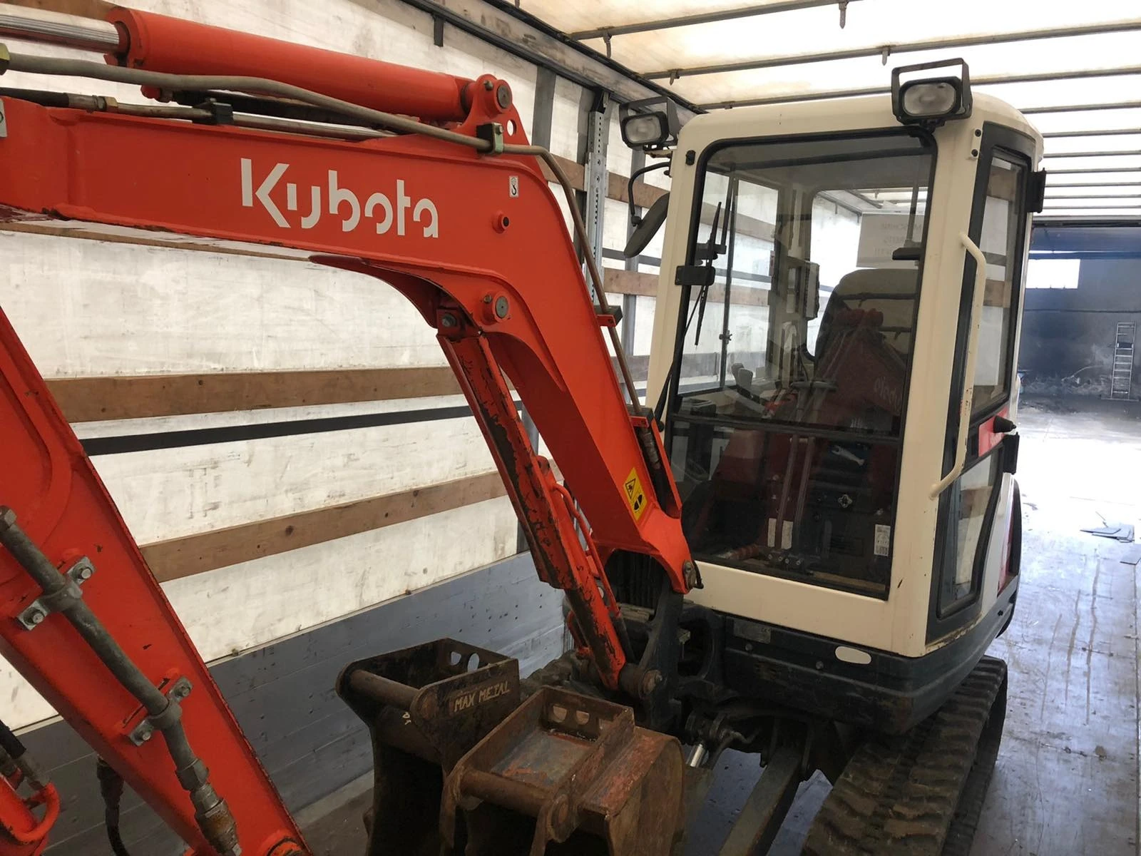 Багер Kubota KX61-3 - изображение 3