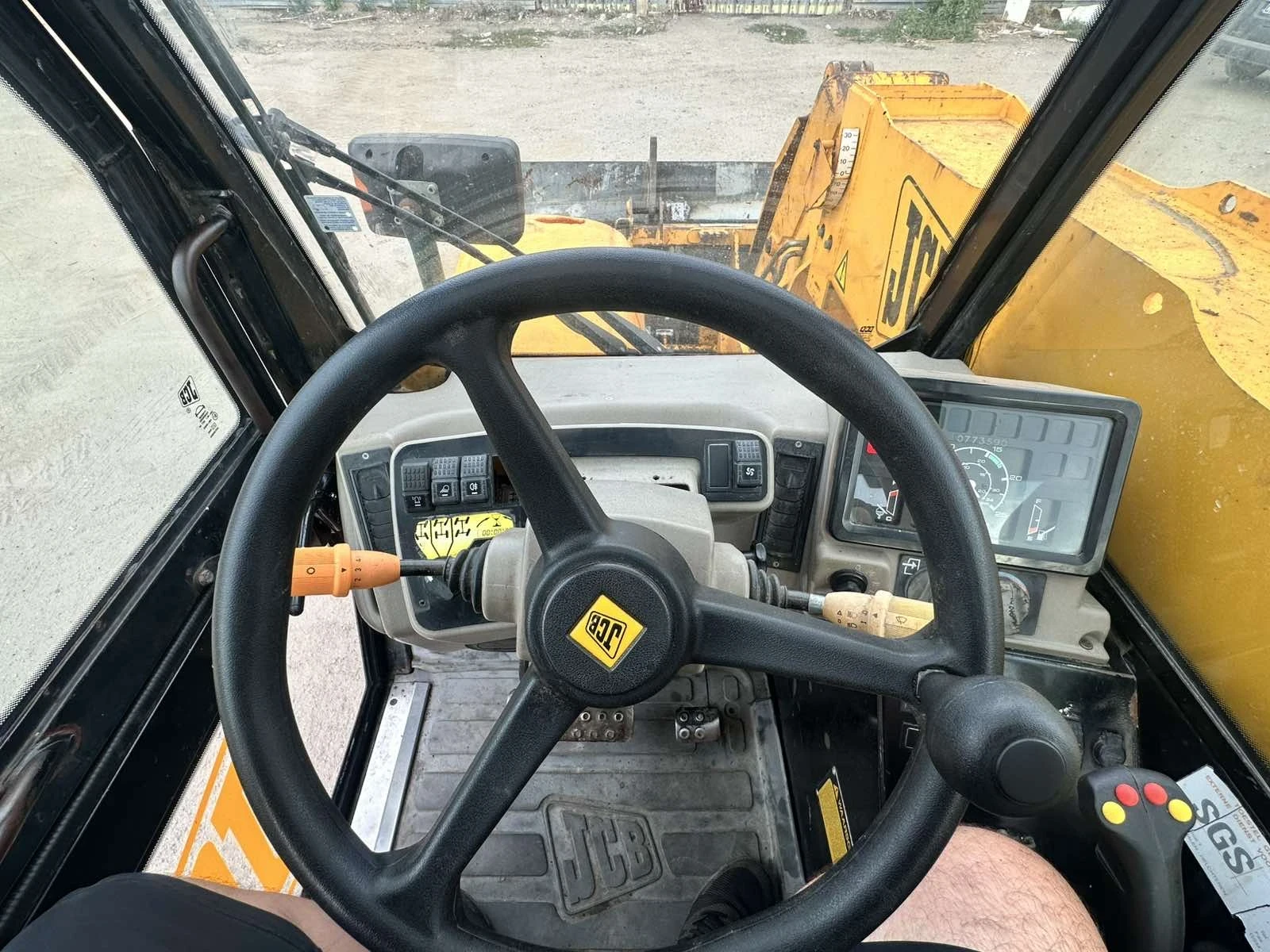 Телескопични товарачи JCB 540-70, снимка 7 - Индустриална техника - 55989991