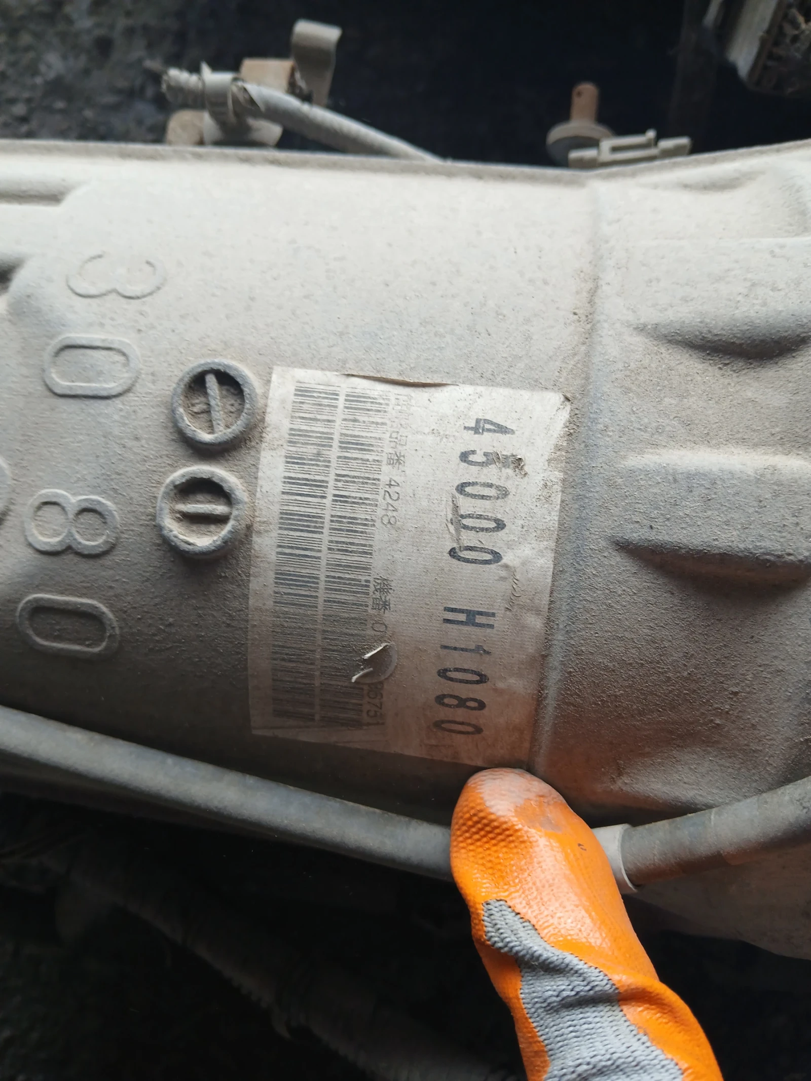 45000 H1080 скорости Автоматични Hundai Terracan бензин , снимка 2 - Части - 55205609