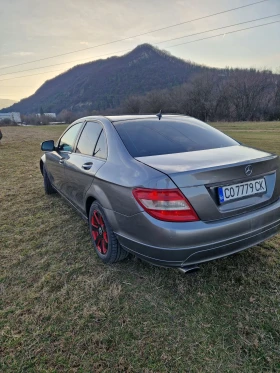 Mercedes-Benz C 220, снимка 6