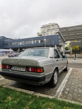 Mercedes-Benz 190 2.0 , снимка 6