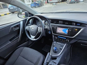 Toyota Auris 1.8 HYBRID/NAVIG/AVTOMAT/TOP SUSTOQNIE, снимка 11