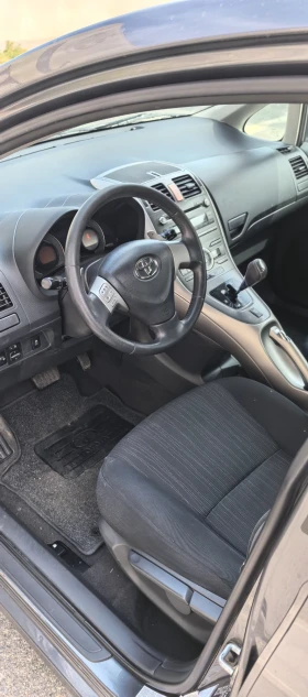 Обява за продажба на Toyota Auris 1.4 D4D ~7 500 лв. - изображение 3