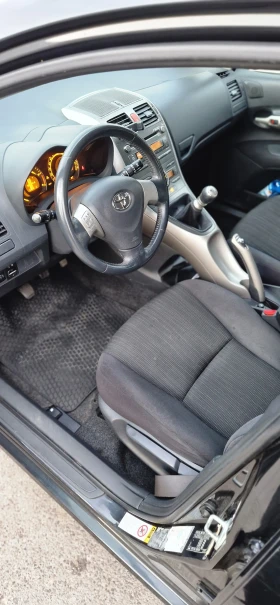 Toyota Auris 2.0 D4D 126, снимка 7