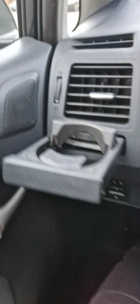 Toyota Auris 2.0 D4D 126, снимка 15