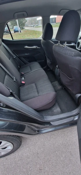 Toyota Auris 2.0 D4D 126, снимка 9