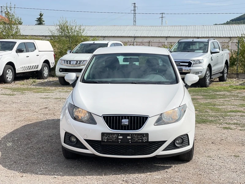 Seat Ibiza 1.2i, снимка 8 - Автомобили и джипове - 42041125