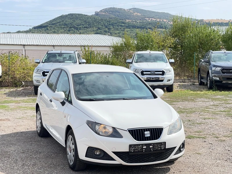 Seat Ibiza 1.2i, снимка 7 - Автомобили и джипове - 42041125