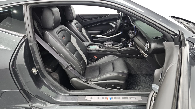 Chevrolet Camaro S6 6.2 V8, снимка 10 - Автомобили и джипове - 51903060