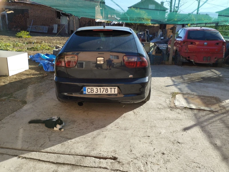 Seat Leon 1.8 T AMK 209hp, снимка 2 - Автомобили и джипове - 52312229