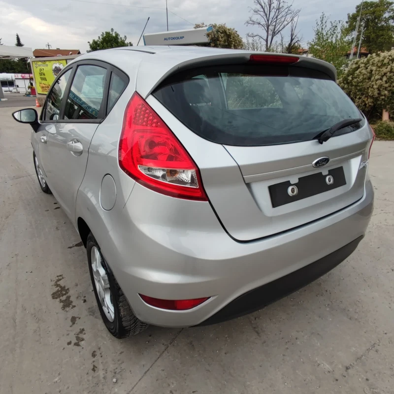 Ford Fiesta 1.25i* KLIMATIK* 130хкм* , снимка 7 - Автомобили и джипове - 51837953