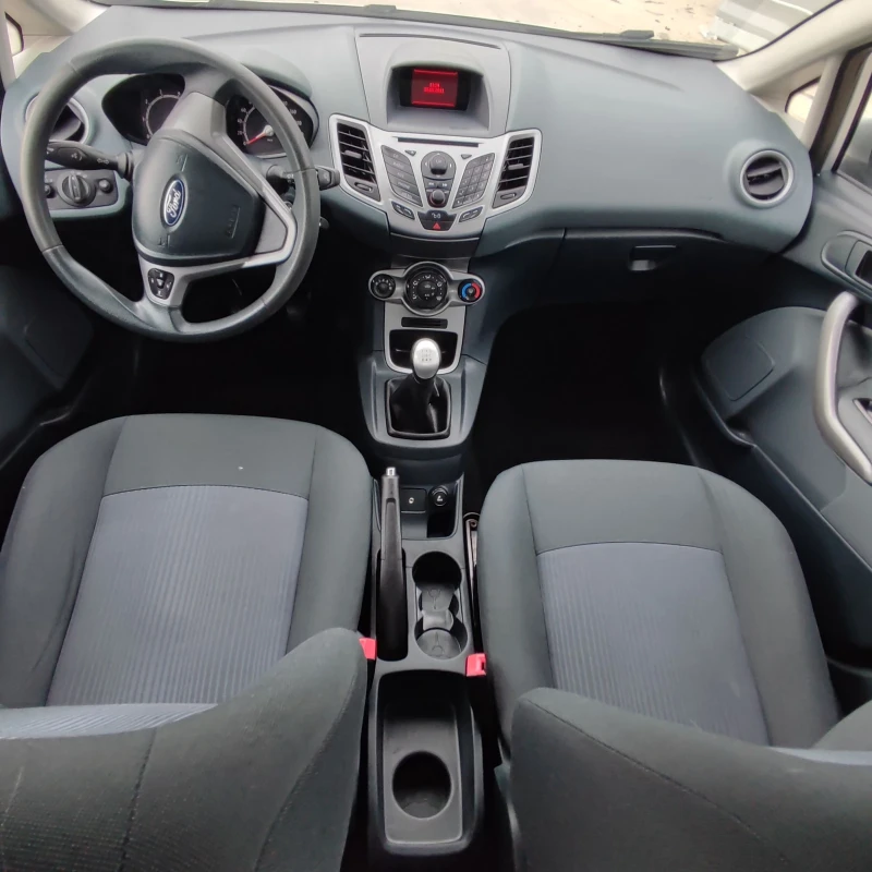 Ford Fiesta 1.25i* KLIMATIK* 130хкм* , снимка 9 - Автомобили и джипове - 51837953