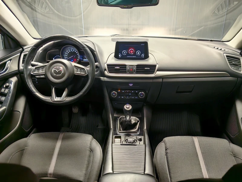 Mazda 3 1.5d* НАВИ* EURO6* КЛИМА* ТЕМПОМАТ* 129000КМ* КАТО, снимка 7 - Автомобили и джипове - 51955734