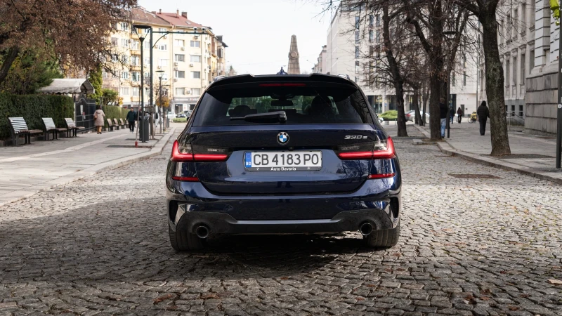 BMW 330 e , снимка 5 - Автомобили и джипове - 52546066