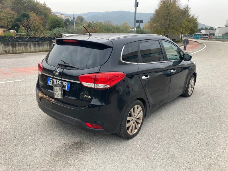 Kia Carens Avtomatik 136 ks 192 h.km, снимка 4 - Автомобили и джипове - 52699074