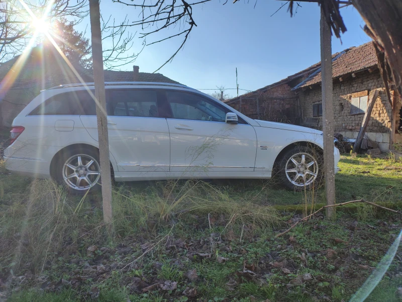 Mercedes-Benz C 180 W204, снимка 7 - Автомобили и джипове - 52791262