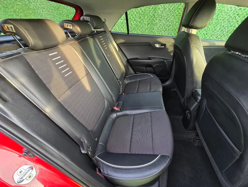 Kia Rio 120кс* GT-LINE* 56000км, снимка 11 - Автомобили и джипове - 52889920