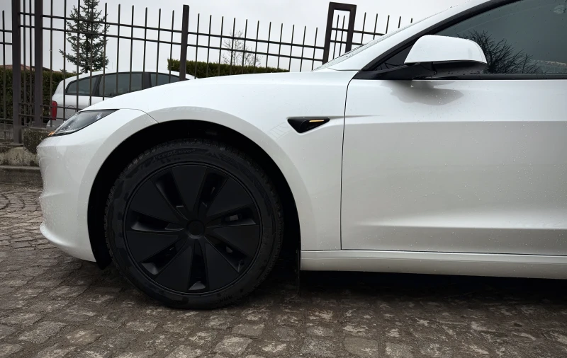 Tesla Model 3 Tesla Model 3 Highland LR AWD | Каско + Зимни Гуми, снимка 8 - Автомобили и джипове - 53060654