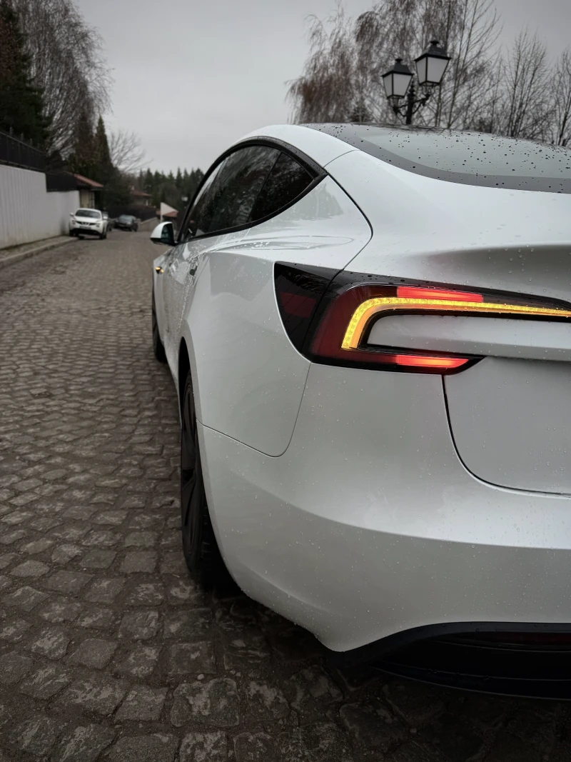 Tesla Model 3 Tesla Model 3 Highland LR AWD | Каско + Зимни Гуми, снимка 5 - Автомобили и джипове - 53060654