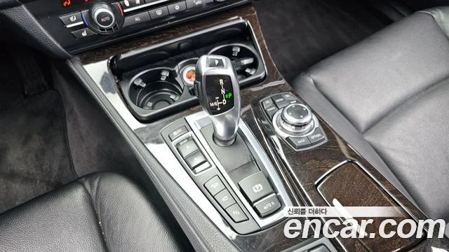 BMW 528, снимка 9 - Автомобили и джипове - 56063027
