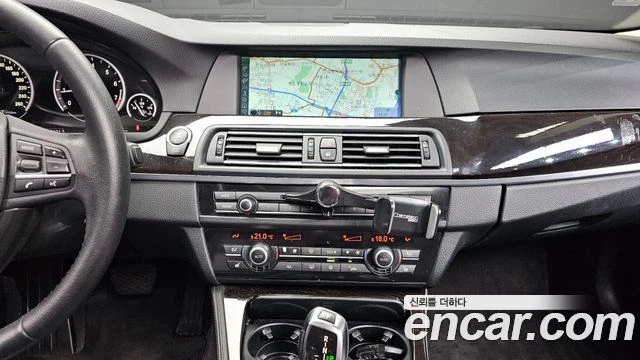 BMW 528, снимка 13 - Автомобили и джипове - 56063027