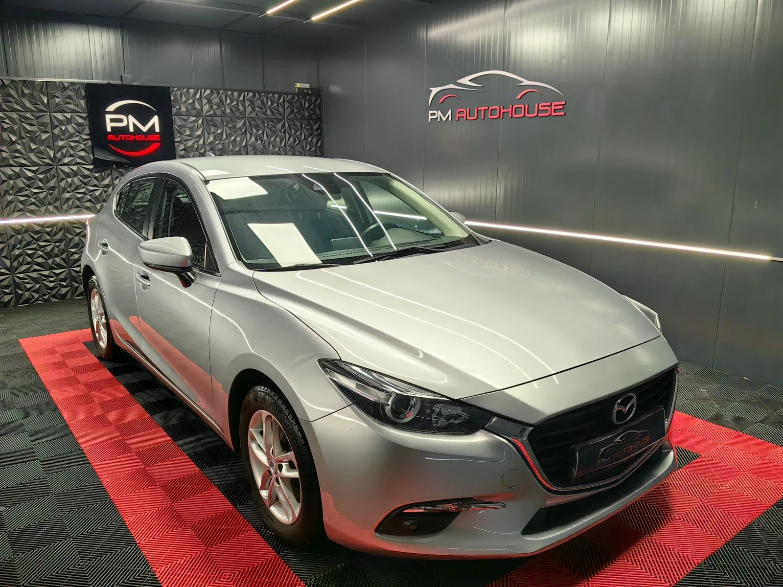 Mazda 3 1.5d* НАВИ* EURO6* КЛИМА* ТЕМПОМАТ* 129000КМ* КАТО, снимка 1
