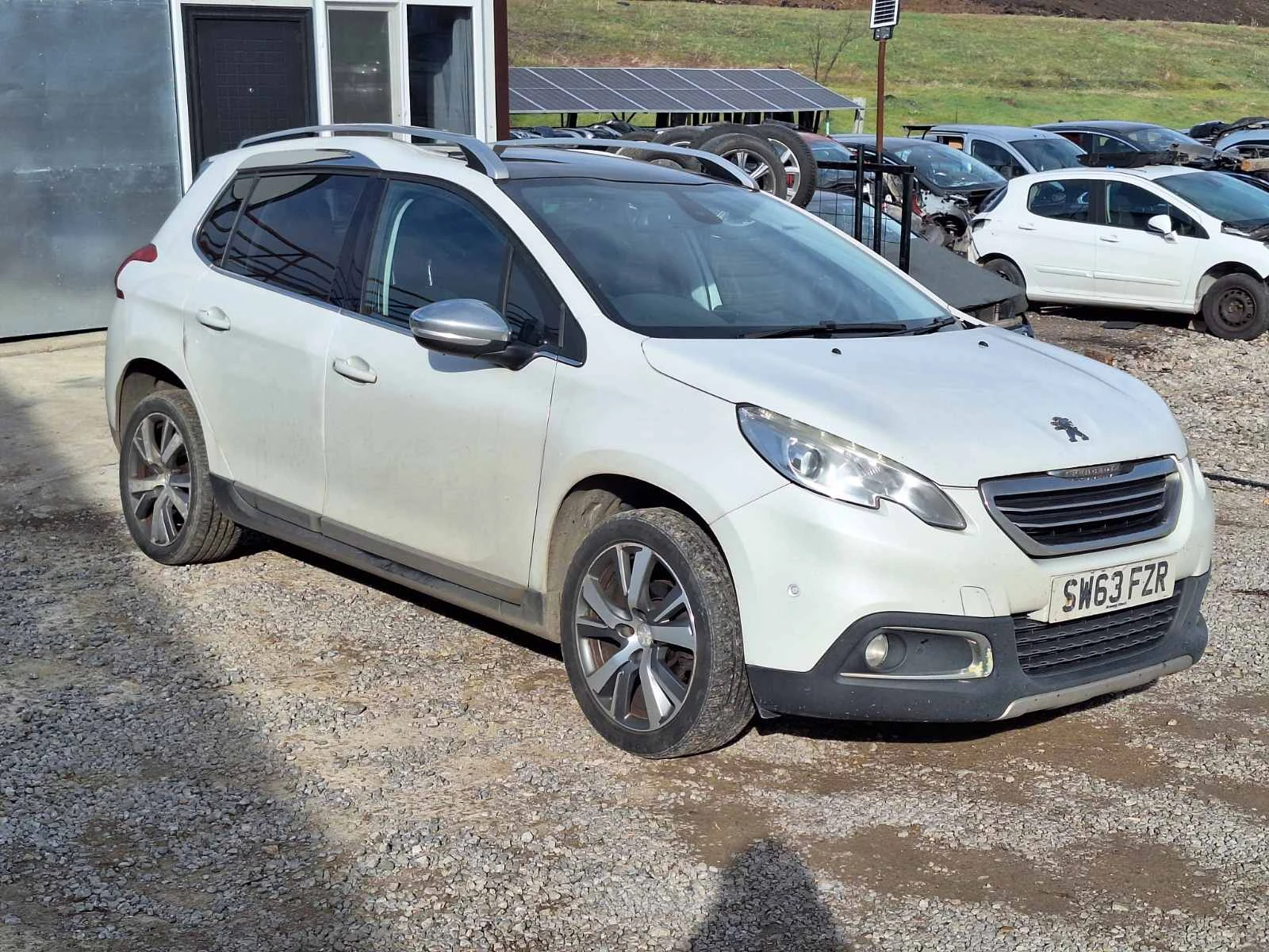 Peugeot 2008 1.6 120Blue Hdi - изображение 2