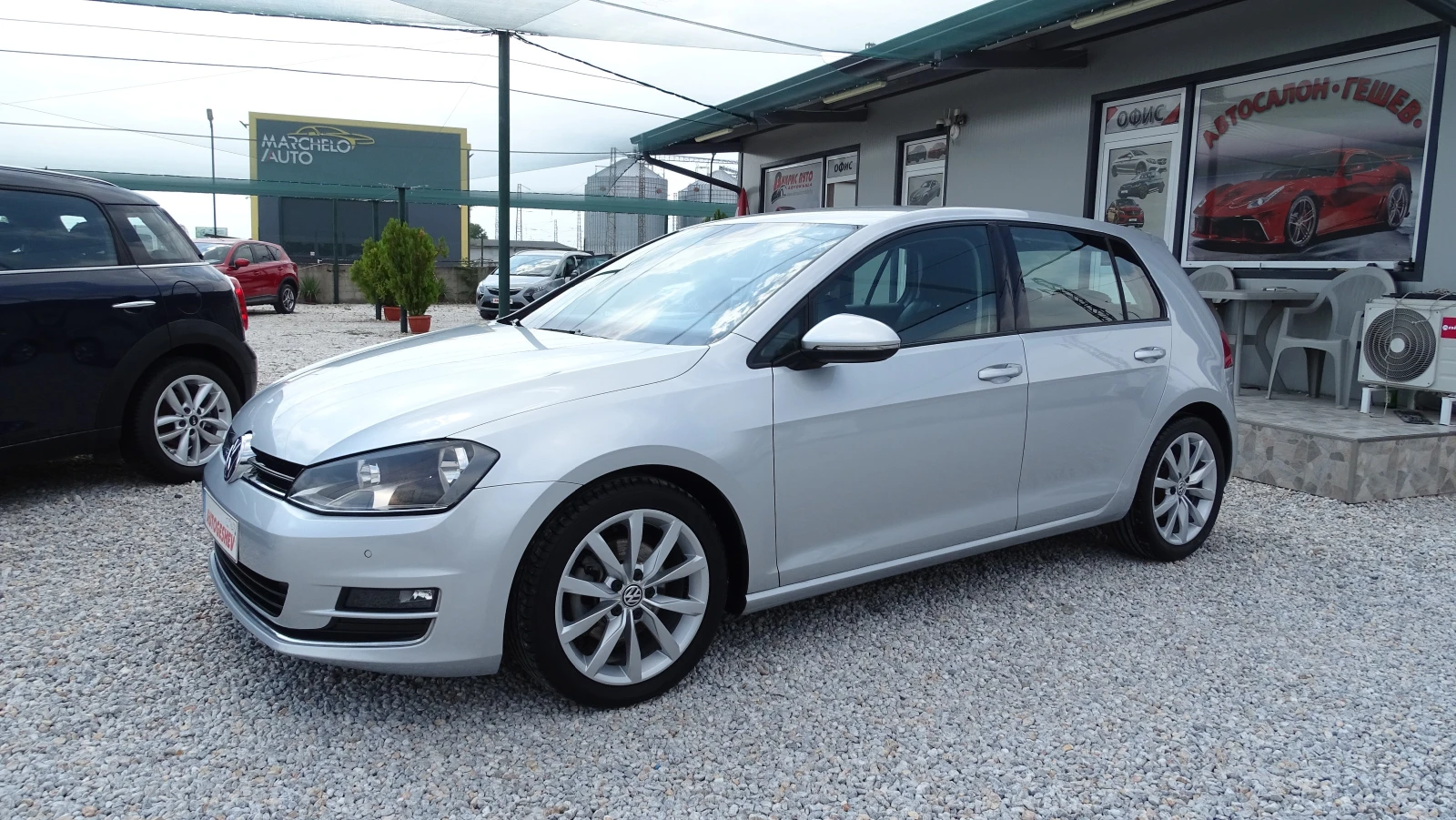 VW Golf 1.6TDI* HighLine* DSG* Камера* ТОП - изображение 2