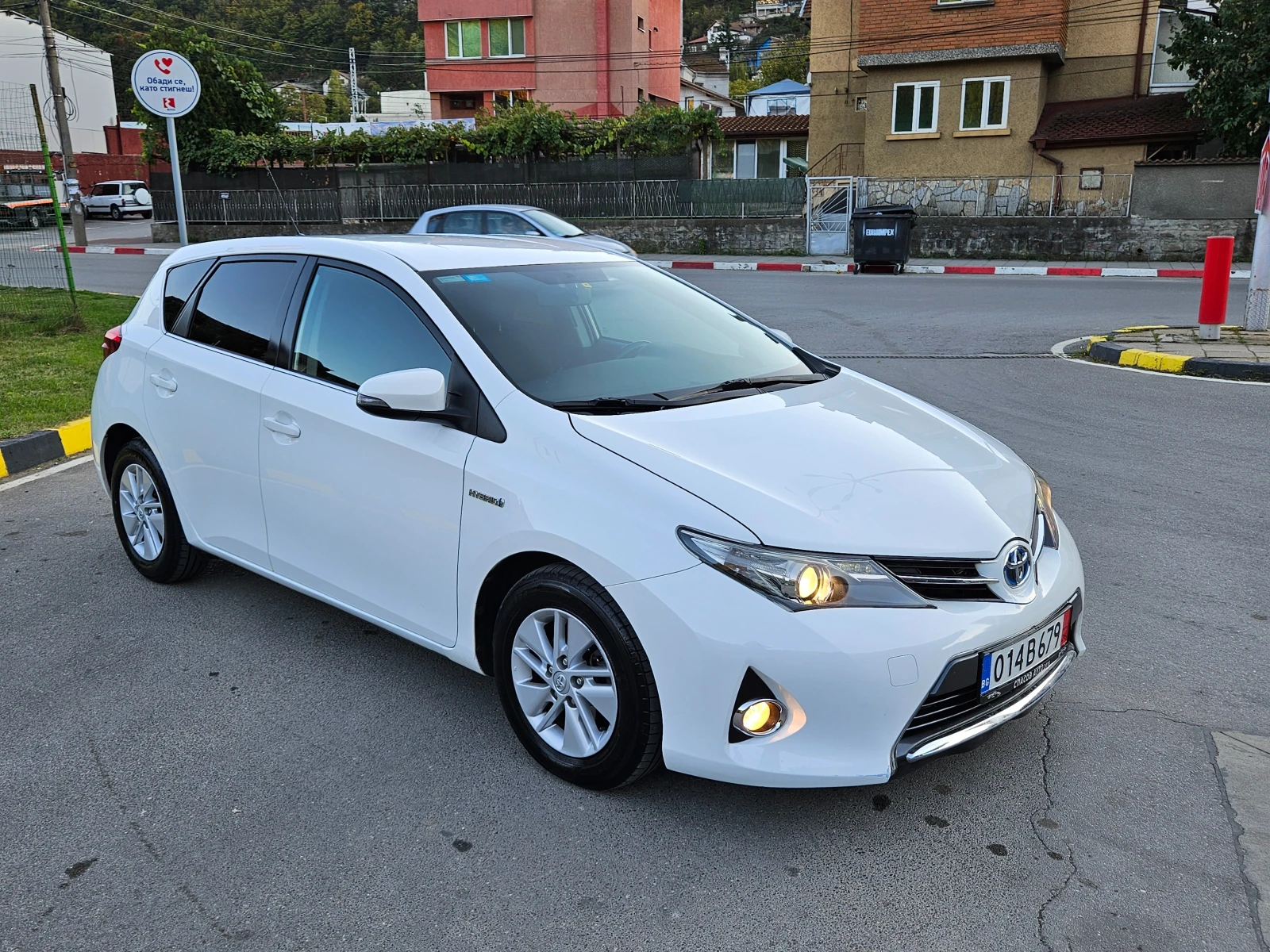 Toyota Auris 1.8 HYBRID/NAVIG/AVTOMAT/TOP SUSTOQNIE - изображение 8