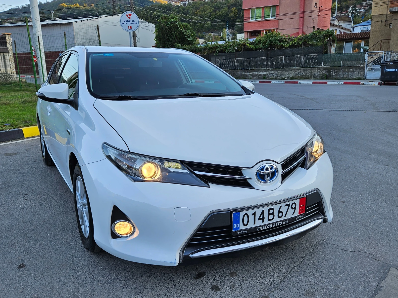 Toyota Auris 1.8 HYBRID/NAVIG/AVTOMAT/TOP SUSTOQNIE - изображение 9