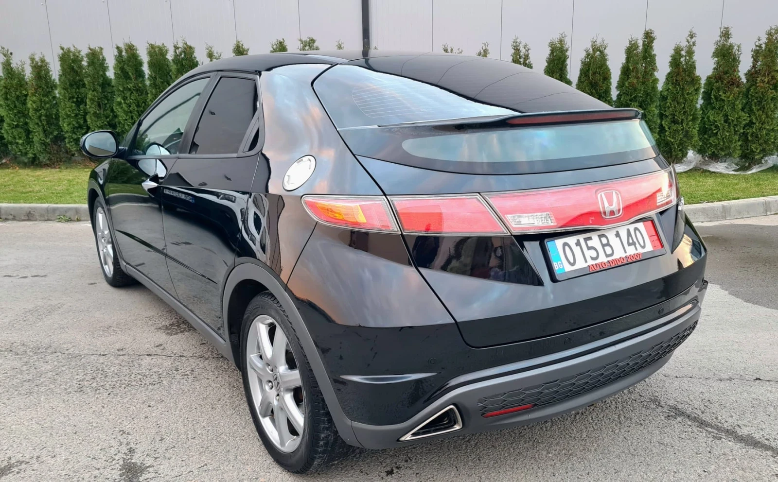 Honda Civic 1.8i - изображение 4