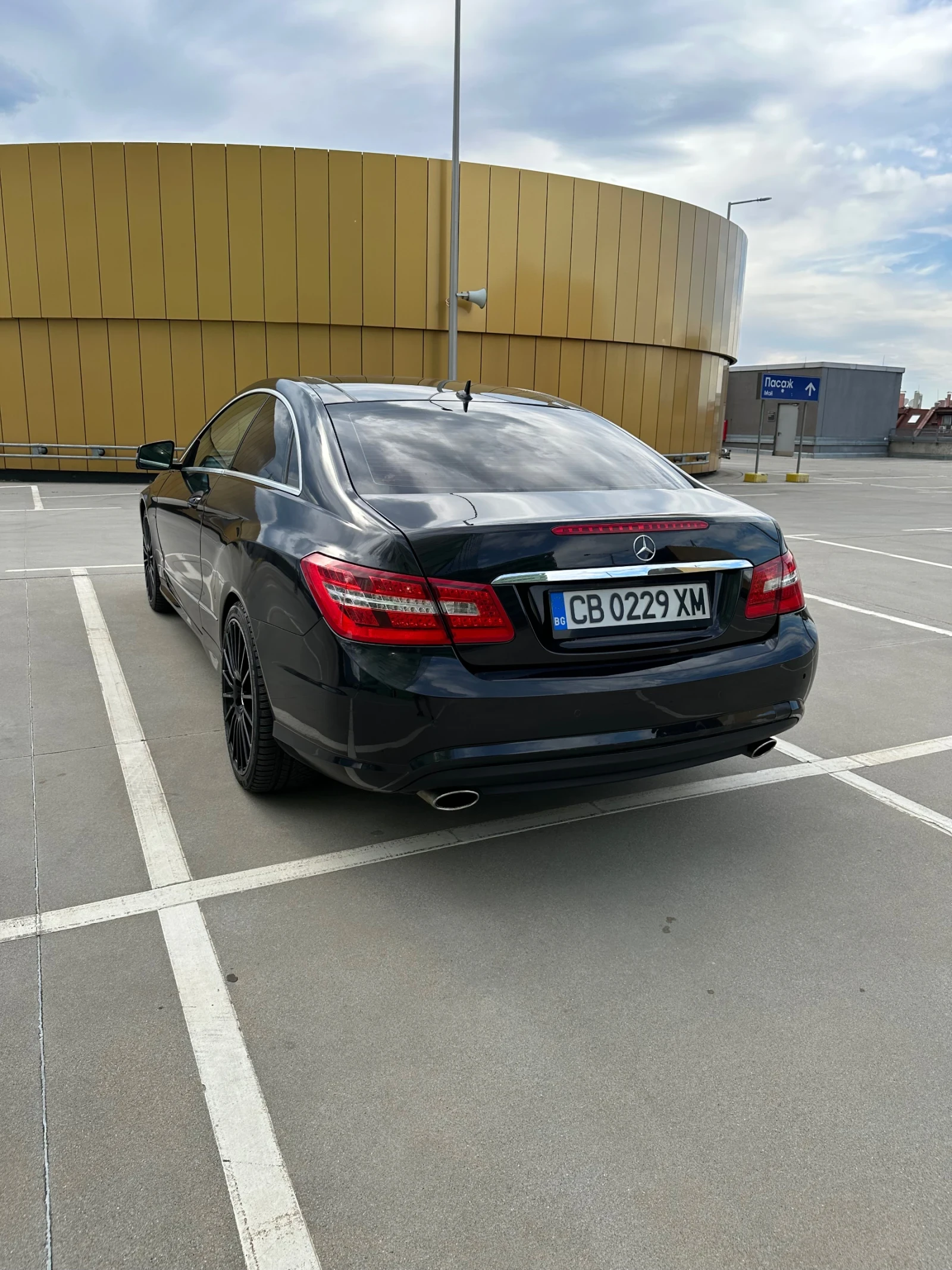 Mercedes-Benz E 350  - изображение 7