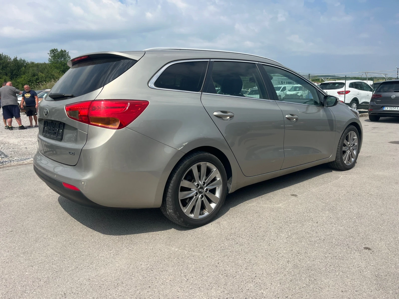 Kia Ceed 1.6 - изображение 7