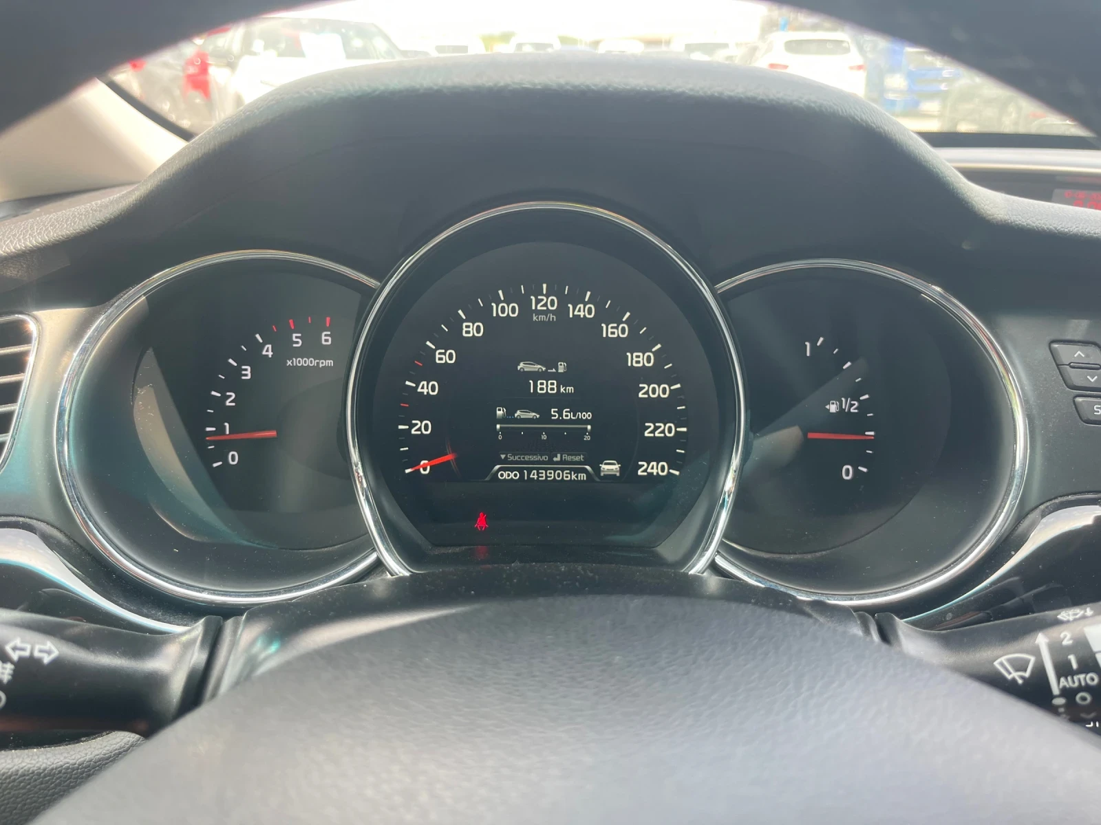 Kia Ceed 1.6 - изображение 5