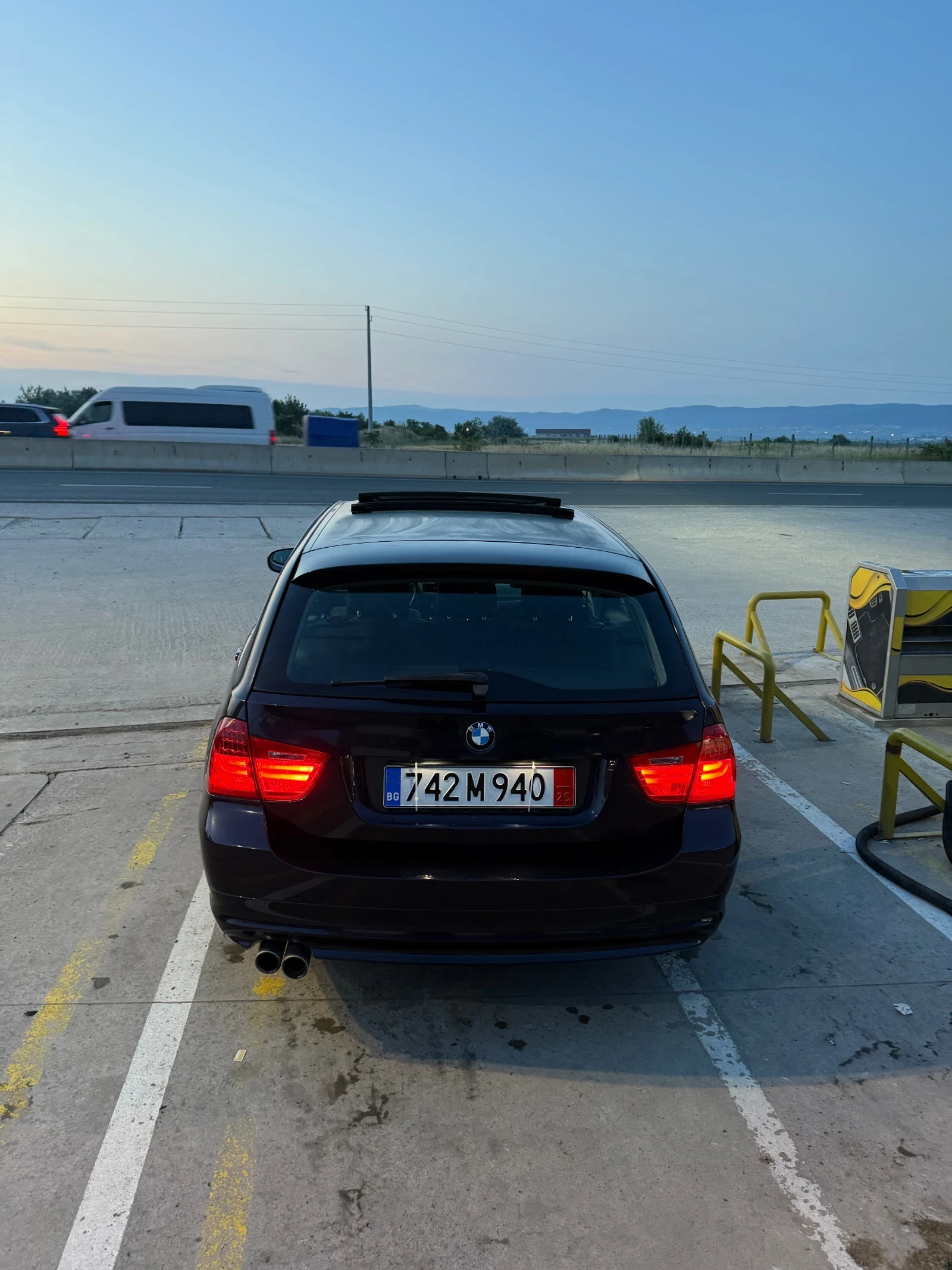 BMW 330 BMW 330d xd 2009 - изображение 6
